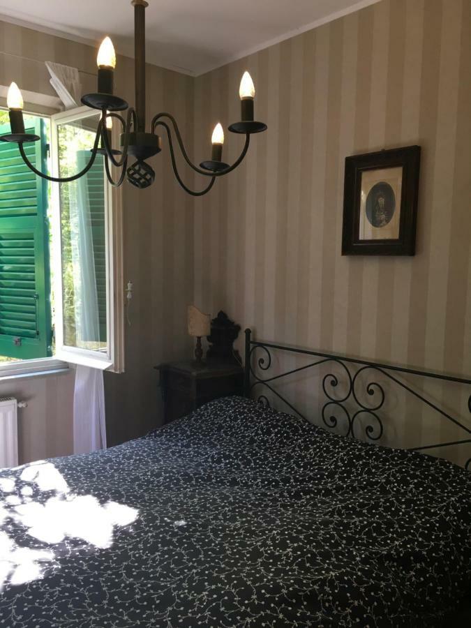 Il Nido Della Rondine Bed and Breakfast Leivi Exterior foto